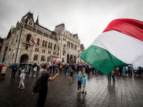 Венгрия сохранит вето на заседания комиссии Украина – НАТО – посол