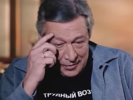 Суд продлил Ефремову срок домашнего заключения