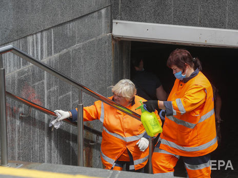 В Украине четвертый день подряд более тысячи новых случаев COVID-19