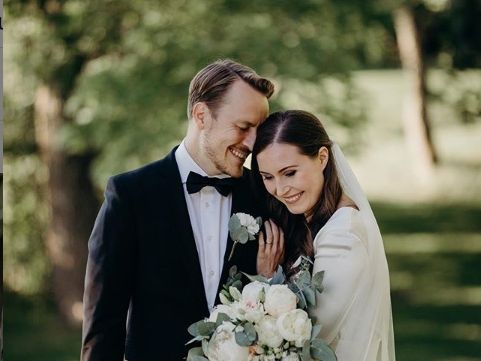 Премьер-министр Финляндии вышла замуж
