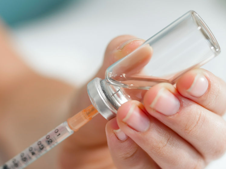 Вакцинація від коронавірусу. У США готують рекомендації про те, хто перший отримає щеплення