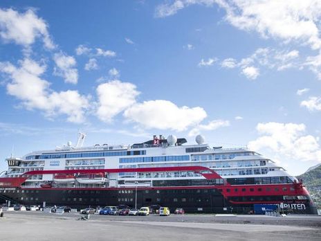 На норвезькому круїзному лайнері зафіксували спалах COVID-19