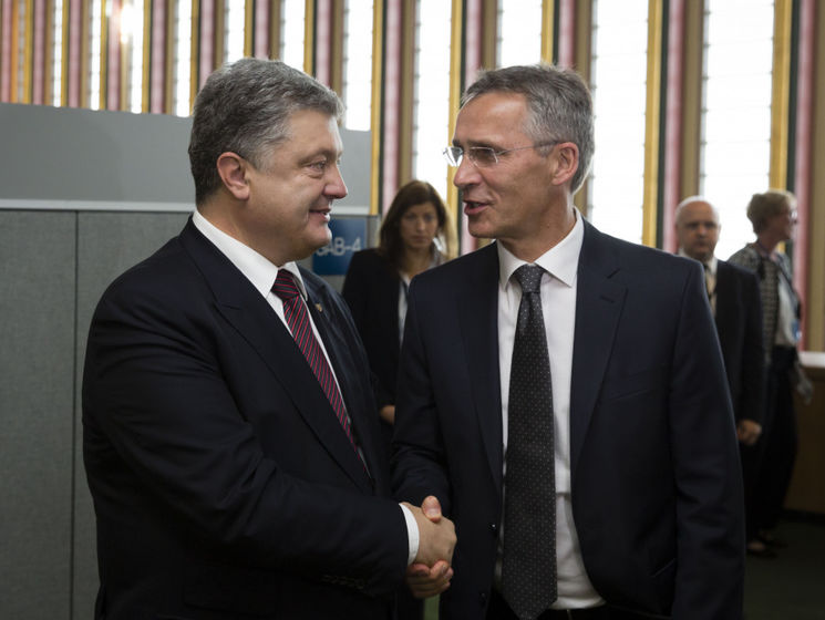 Столтенберг: НАТО поддерживает позицию Украины по санкциям против РФ