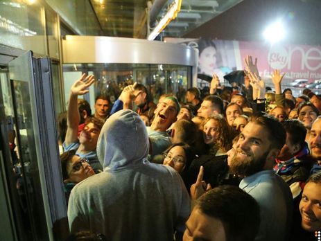 В Борисполе встретили паралимпийцев. Фоторепортаж