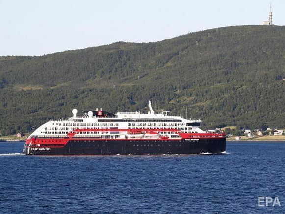 Норвегия запретила высадку пассажиров крупных круизных лайнеров в своих портах
