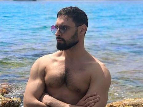 Козловский рассказал, зачем постит в сети провокационные фото