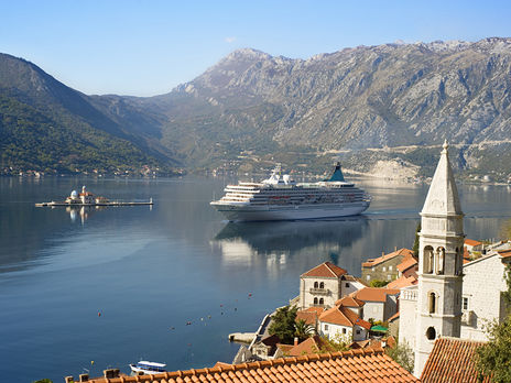 Черногория разрешила украинцам въезд без ограничений