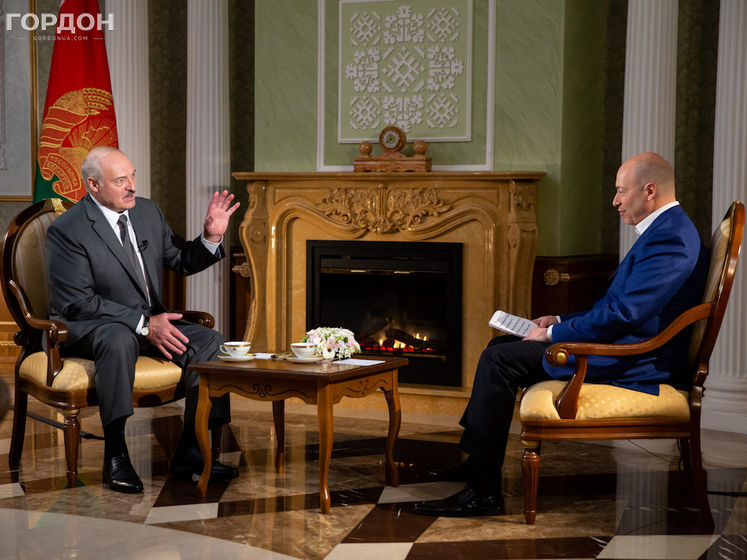 Лукашенко: У Білорусі був воєнний стан через коронавірус. Просто ви не знали