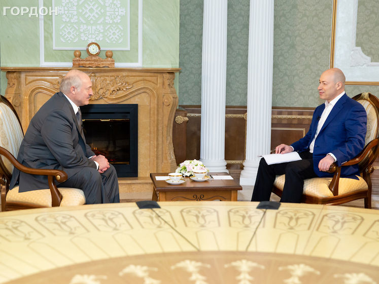 "Терпець урвався". Російські ЗМІ стверджують, що Путін телефонував Лукашенкові після виходу його інтерв'ю Гордону