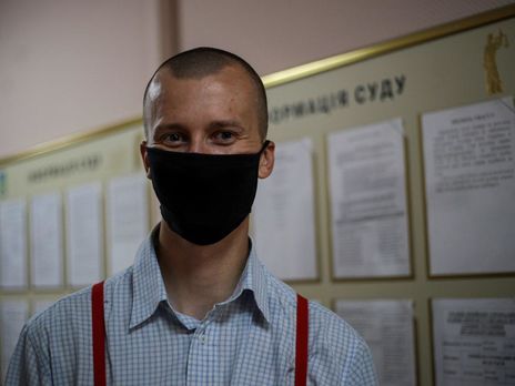 Після участі в акції протесту біля посольства Білорусі суд призначив Кольченку 40 годин громадських робіт