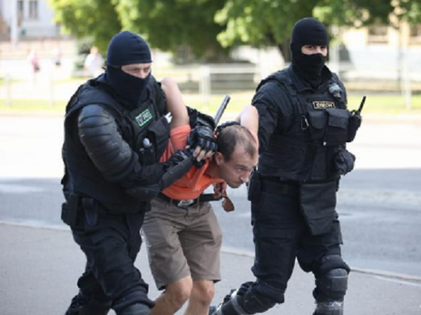 На объявившем забастовку Минском электротехническом заводе начались задержания