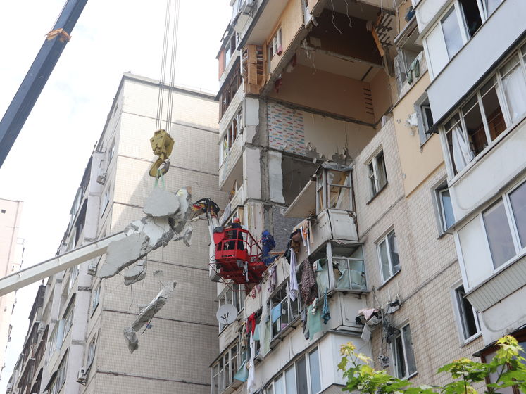 Зеленский: Все семьи, которые пострадали от взрыва дома в Киеве, получили новые квартиры