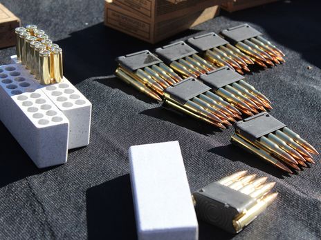 В Чехии во время незаконной покупки боеприпасов задержали сотрудника российского посольства