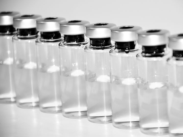 Европейская комиссия утвердила первое соглашение о закупке потенциальной вакцины против COVID-19