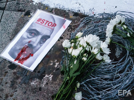 В Беларуси выпускники и работники школ возвращают грамоты. От президентской стипендии отказались 100 лауреатов