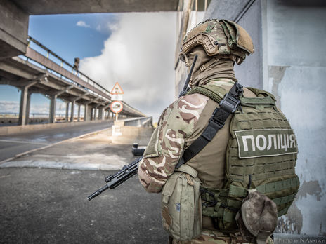 Посольство США передало засоби захисту від COVID-19 поліції і Держприкордонслужбі