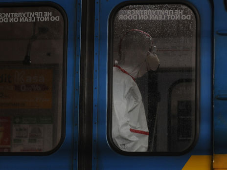 В Україні після антирекорду другий день поспіль знижується кількість нових випадків COVID-19