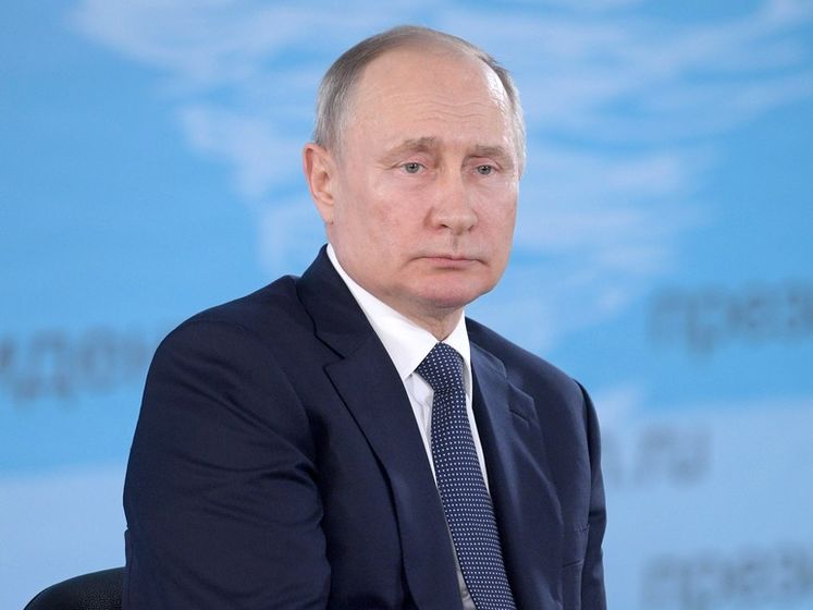 Макрон и Путин обсудили события в Беларуси