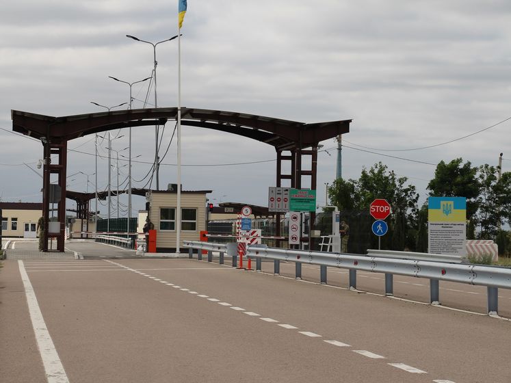 Правозахисники заявили про необґрунтованість обмеження роботи КПВВ на адмінкордоні із Кримом