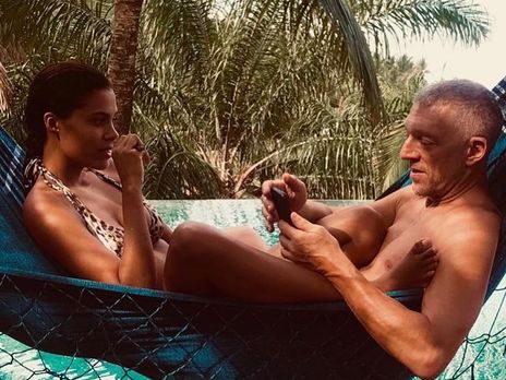 Кассель сделал татуировку в честь жены