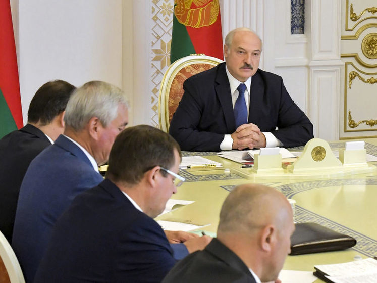 Лукашенко порівняв мітингувальників із гестапо