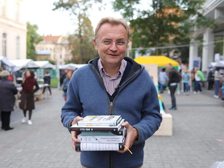 Садовый заявил, что будет участвовать в выборах мэра Львова