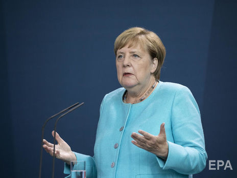 Меркель заявила, что пыталась поговорить с Лукашенко, но он отказался