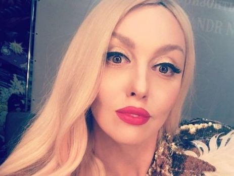 Полякова розповіла, які маніпуляції проводить з обличчям