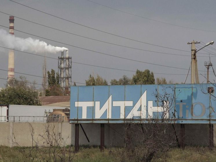 В оккупированном Крыму на заводе "Титан" произошел выброс сернистого газа