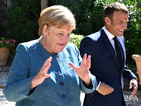 Макрон и Меркель готовы обеспечить лечение Навального