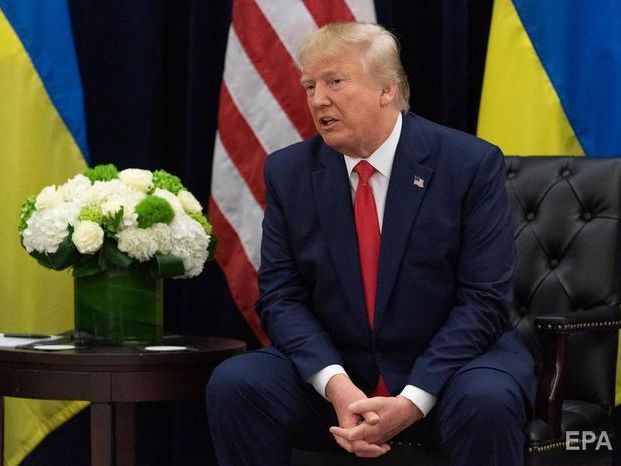 "Аплодую вашим зусиллям". Трамп привітав Україну із Днем Незалежності