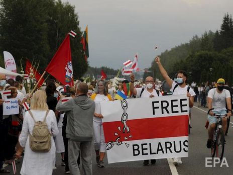 В Литве провели акцию в поддержку белорусов, участие принял президент. Фоторепортаж