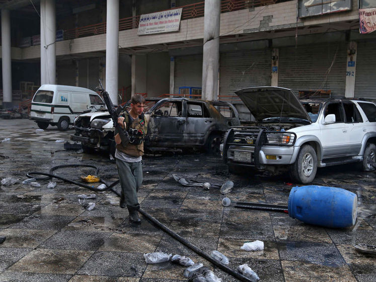 В Афганистане подорвался автомобиль с мирными жителями, погибло семь человек