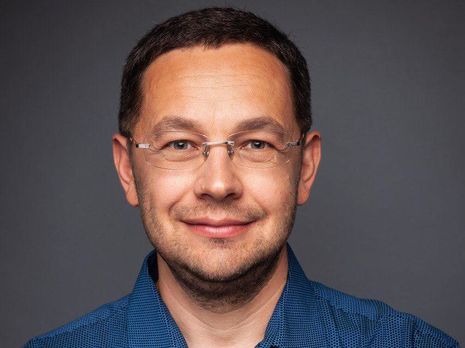 Украина неумолимо, пускай медленно и зигзагами, движется вперед. Без коррупции, кумовства и плохих соседей, конечно, было бы быстрее