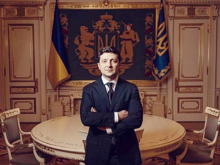 Фонд "Україна XXI століття" звернувся до Зеленського щодо затвердження великого державного герба України