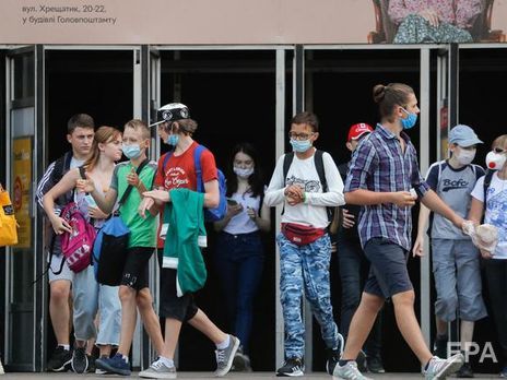 Уряд посилив карантинні заходи в 