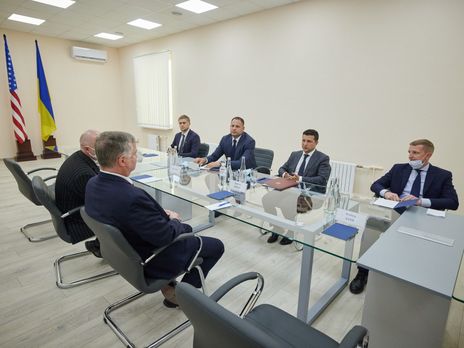 Зеленський обговорив із заступником держсекретаря США Біганом фінансову і військову підтримку та пандемію коронавірусу