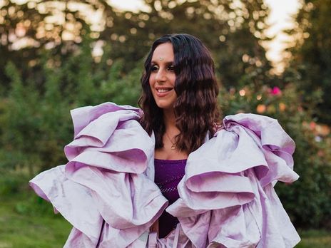 Джамала призналась, что редко видится со старшим сыном – двухлетним Эмиром