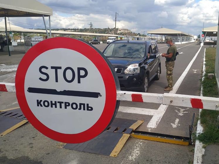 Окупанти змінили режим роботи пунктів пропуску на Донбасі