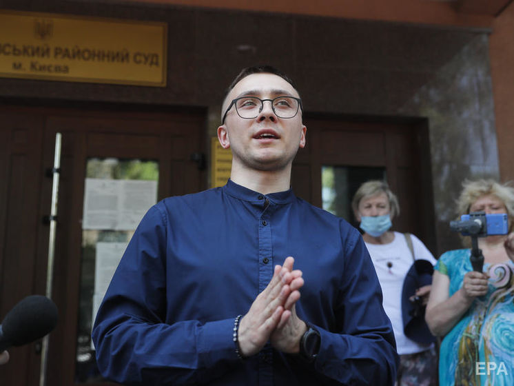 В Одессе неизвестные попытались напасть на Стерненко возле суда
