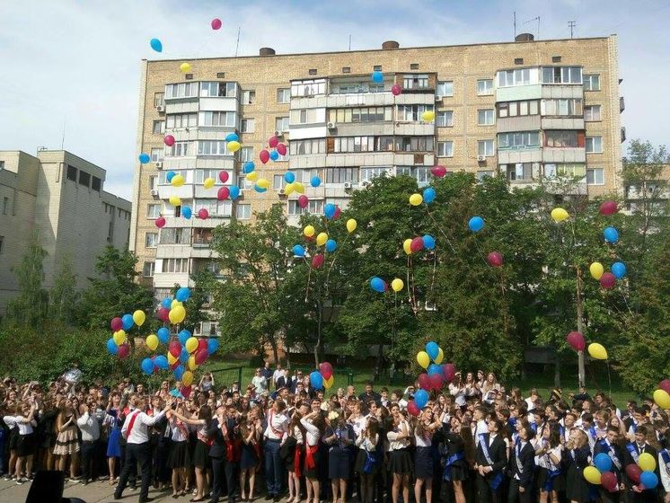 У Києві перед 1 вересня школу закрили через коронавірус у педагогів
