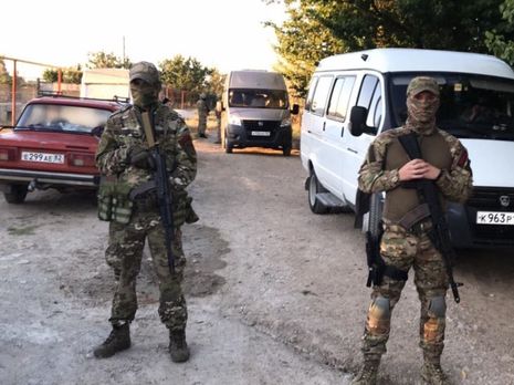 Проти чотирьох кримських татар окупаційна влада завела кримінальну справу за статтею про 