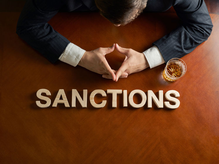 США пригрозили России санкциями в случае вмешательства в дела Беларуси – Reuters