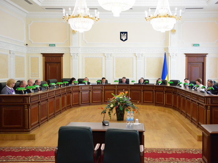Вища рада правосуддя відмовилася усувати п'ятьох суддів Окружного адмінсуду Києва