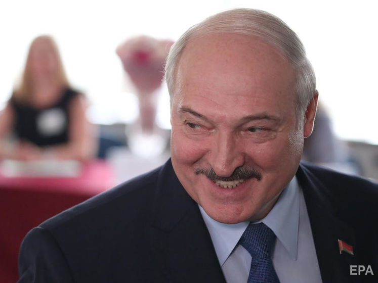 Туск: В 2014 году Лукашенко предлагал создать белорусско-украинский союз и собирался стать его президентом