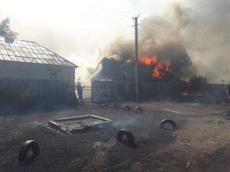 У Харківській області ще одна лісова пожежа. Горить понад 400 га, евакуюють жителів села