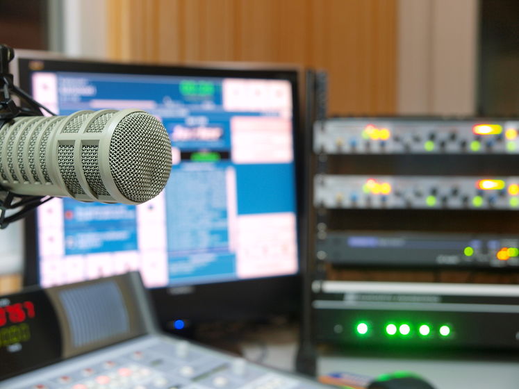 Нацсовет аннулировал лицензию на вещание радио "Прямий FM"