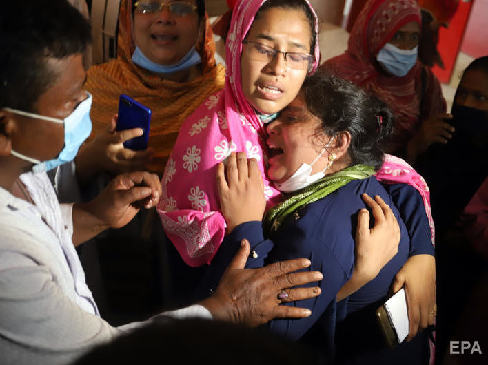 20 людей загинули під час вибуху в мечеті в Бангладеш, названо причину