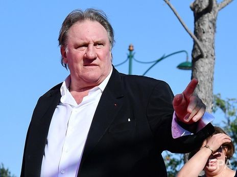 Жерар Депардье крестился в русском соборе в Париже