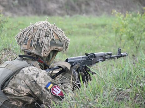 Сутки на Донбассе. Один раненый, один погибший, боевики совершили две провокации в районе Шумов